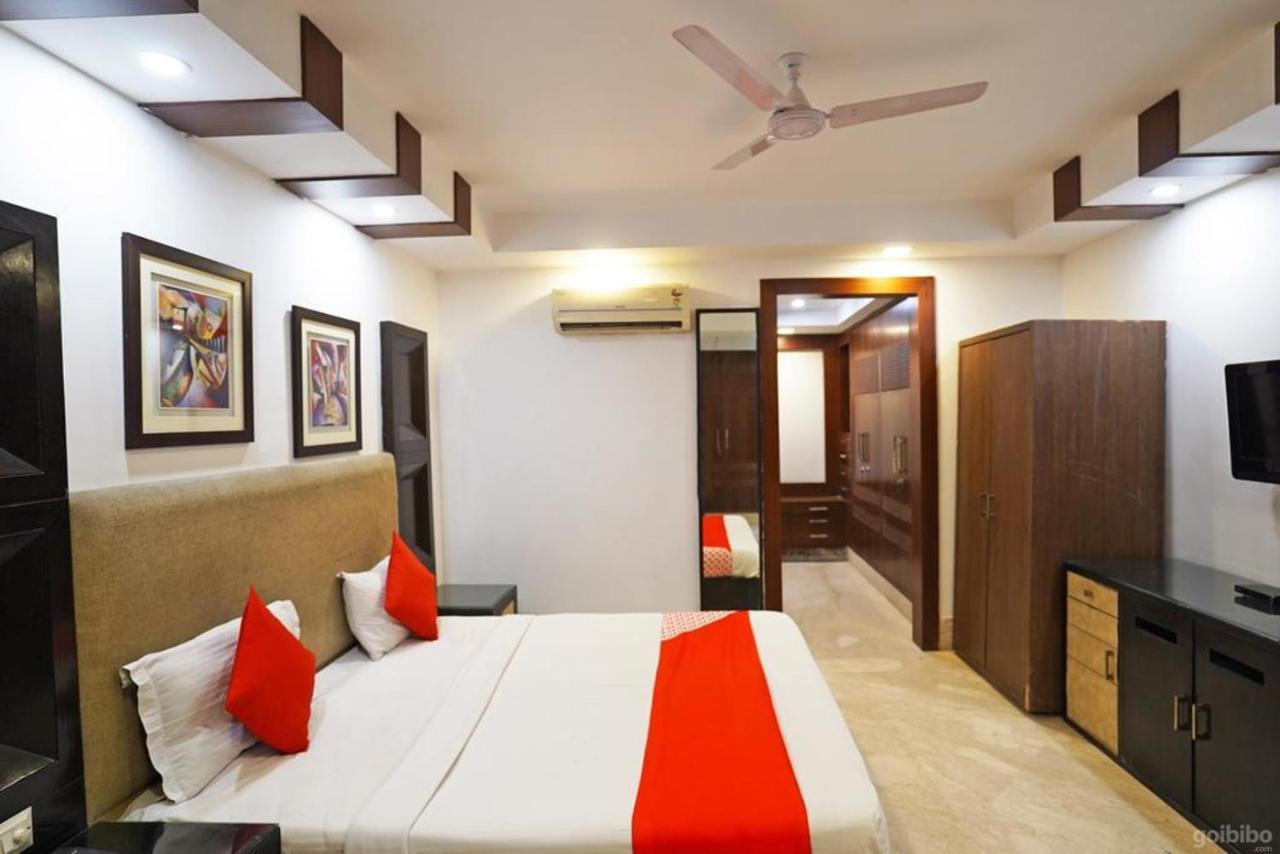 Star Residency Kailash Colony * New Delhi
